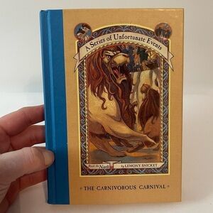 Hardcover The Carnivorous Carnival ninth installment in Lemony Snicket's serial